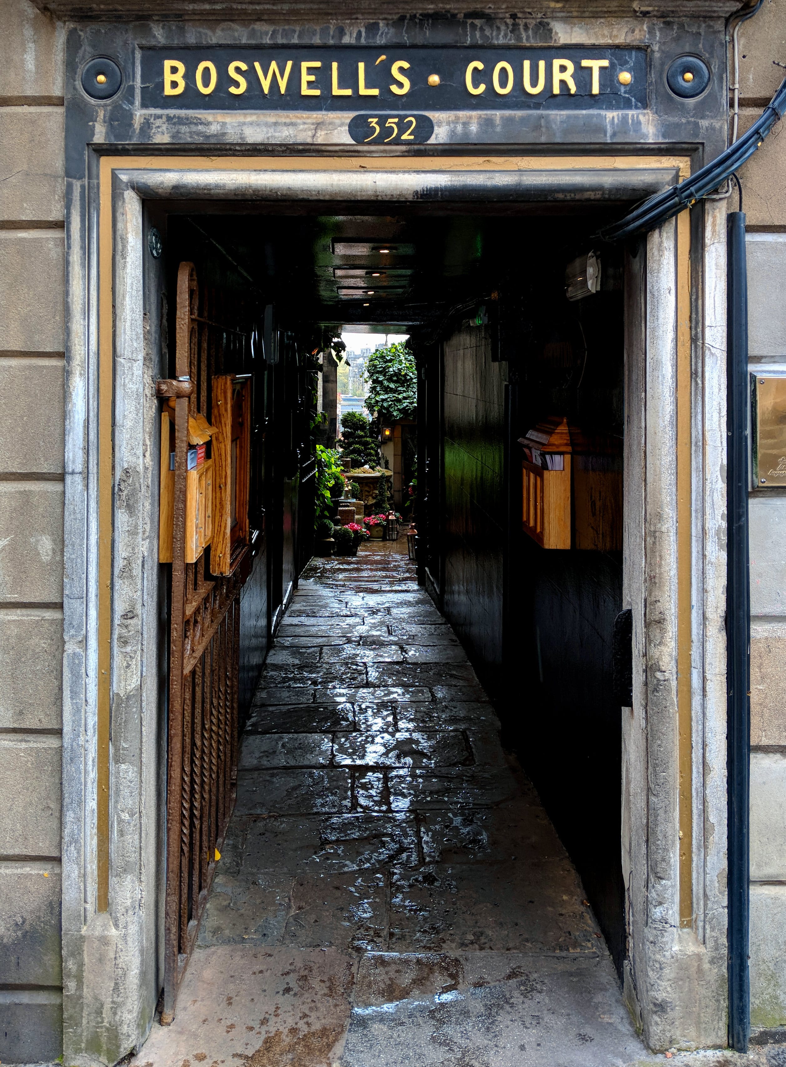 The entrance to Boswell's Court on Castlehill, the way into The Witchery